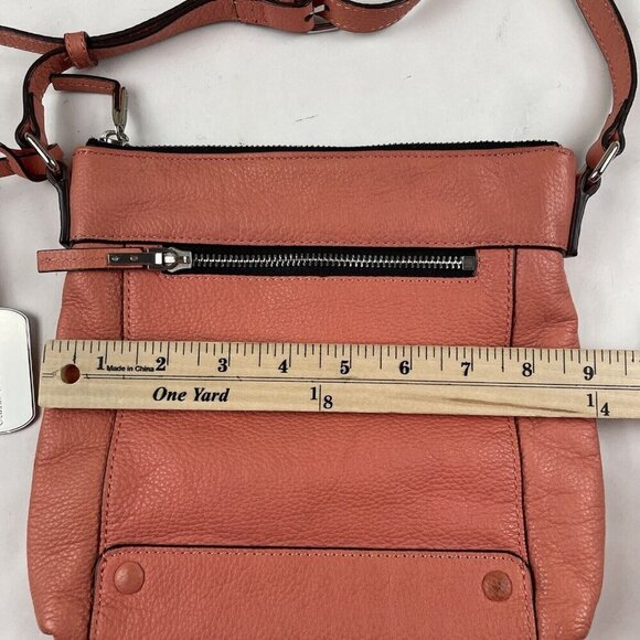 VINCE CAMUTO Crossbody Purse Bag Pebbled Leather Zip Pockets Salmon - Picture 3 of 10
